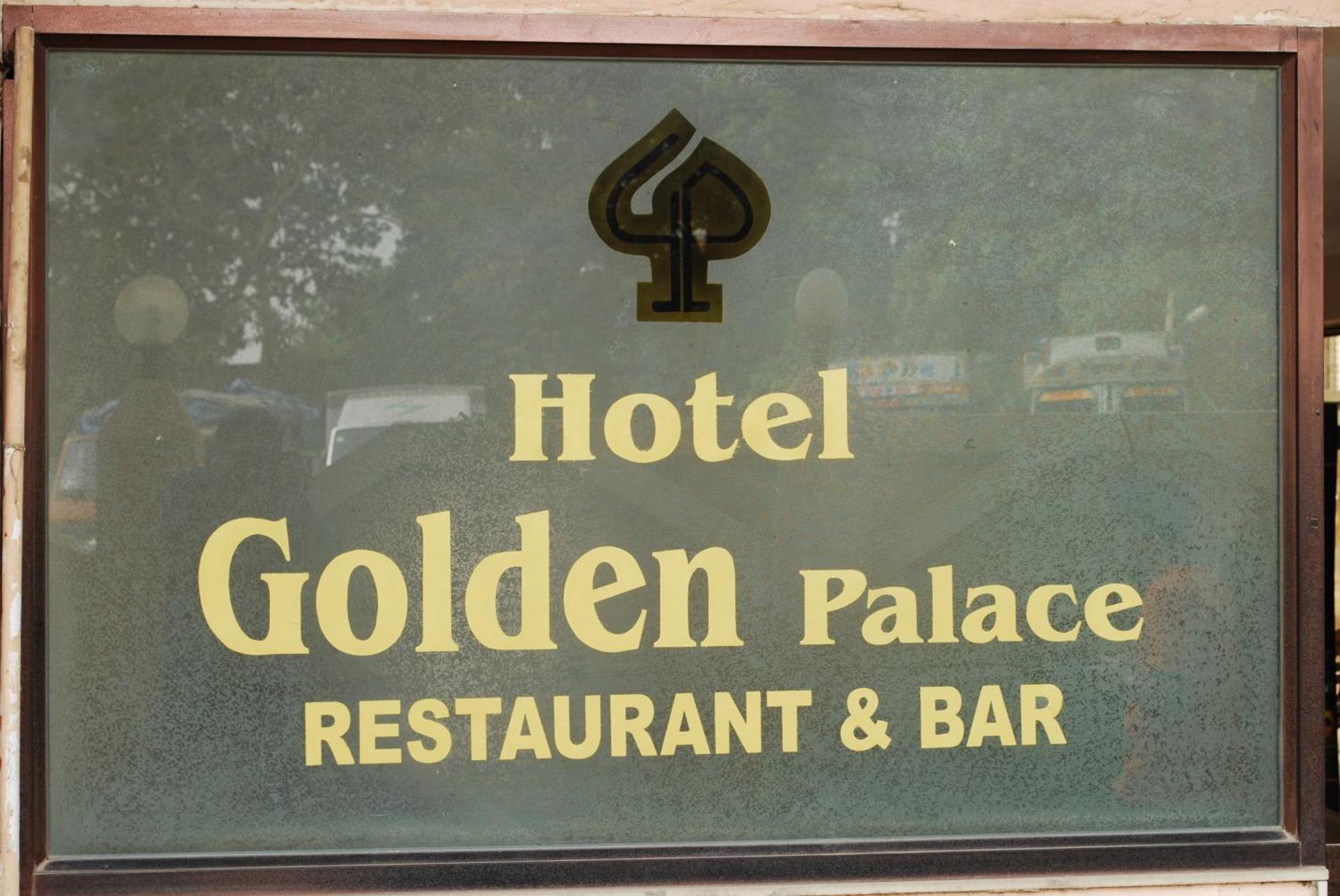 Hotel Golden Palace Pvt Ltd Mumbai Exteriör bild